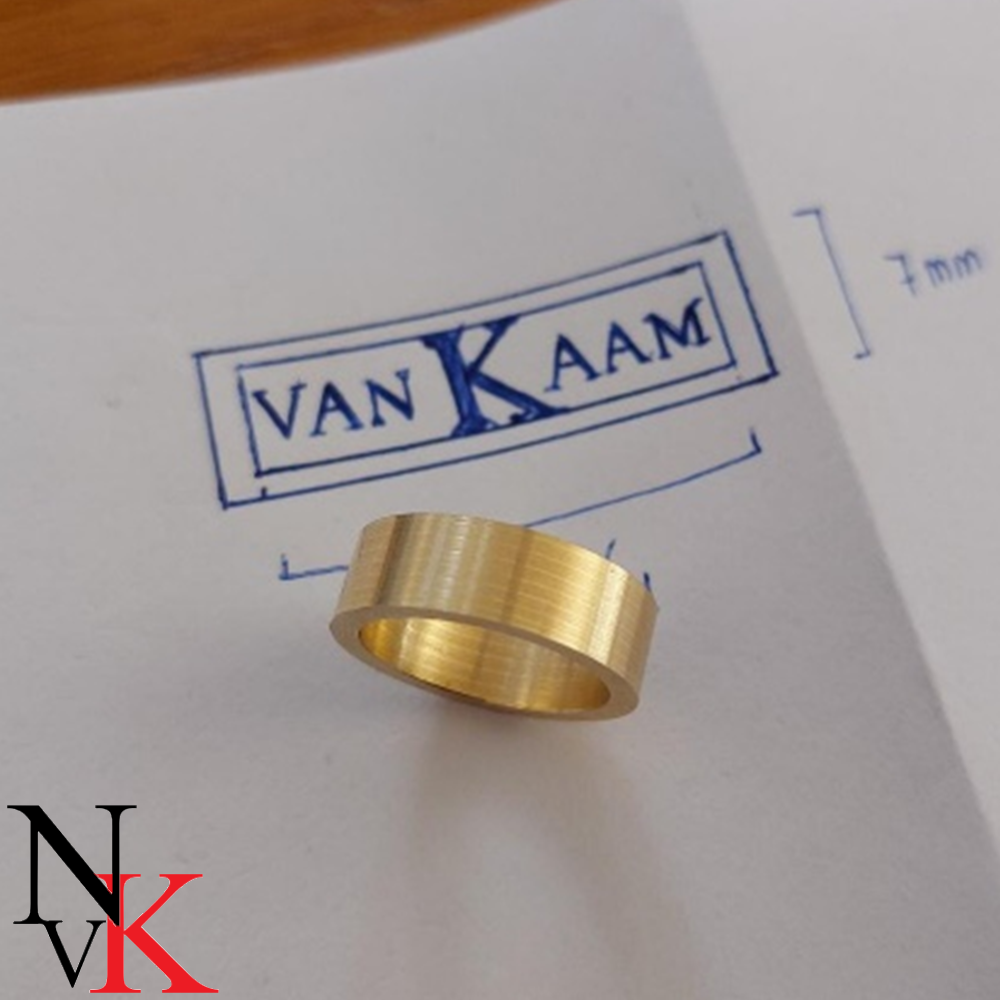 NvK Goudsmederij signet ring