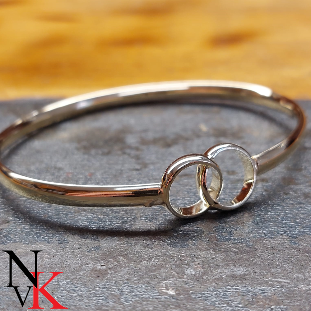 NvK Goudsmederij slavenarmband van oud goud