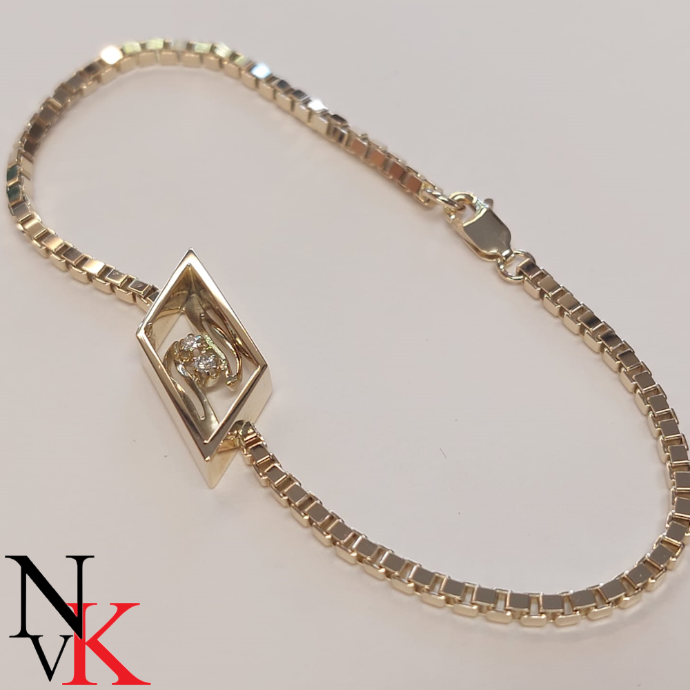 NvK Goudsmederij geelgouden ring en ornament