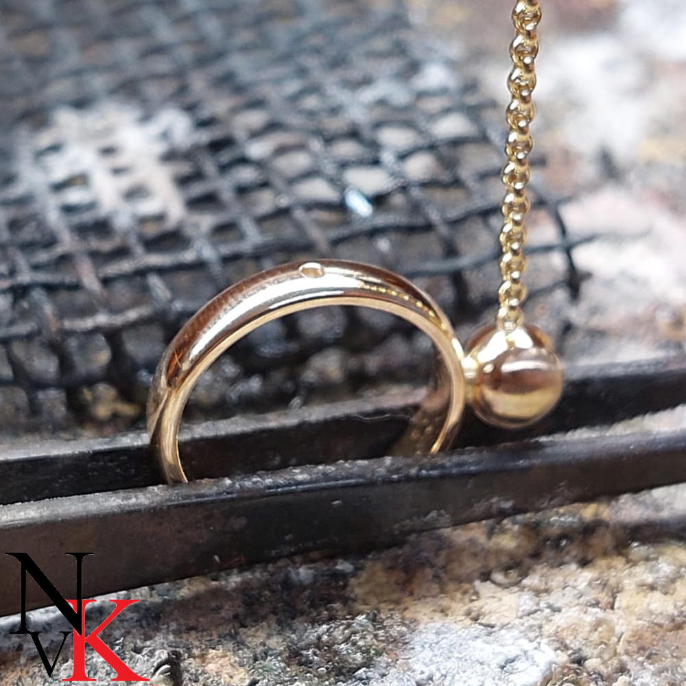 NvK Goudsmederij Ying-Yang hanger