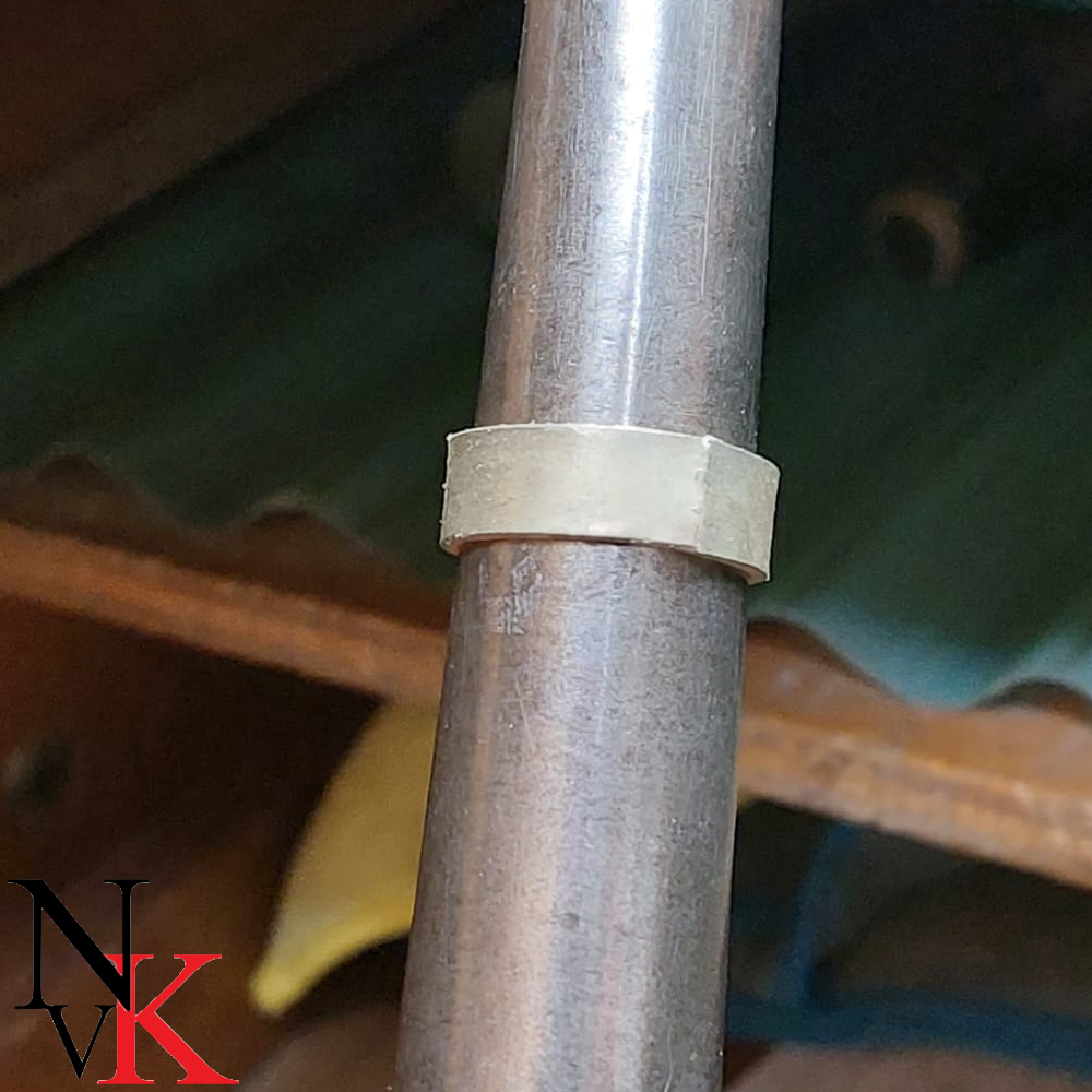 NvK Goudsmederij ring van oud goud
