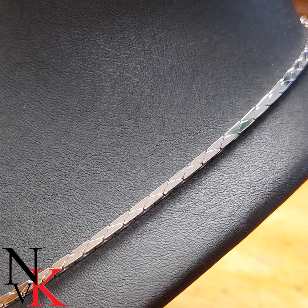 NvK Goudsmederij zilveren collier