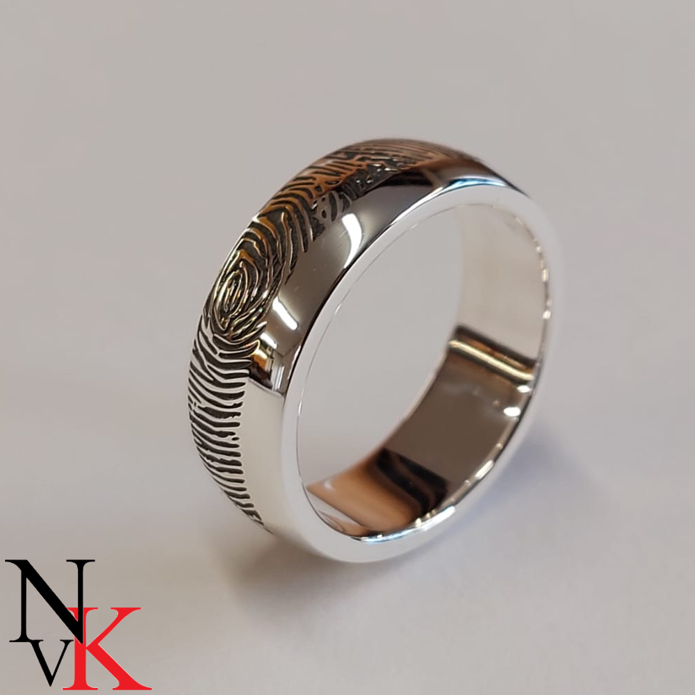 NvK Goudsmederij zilveren ring met vingerafdruk