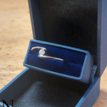 NvK Goudsmederij geelgouden solitair ring met diamant