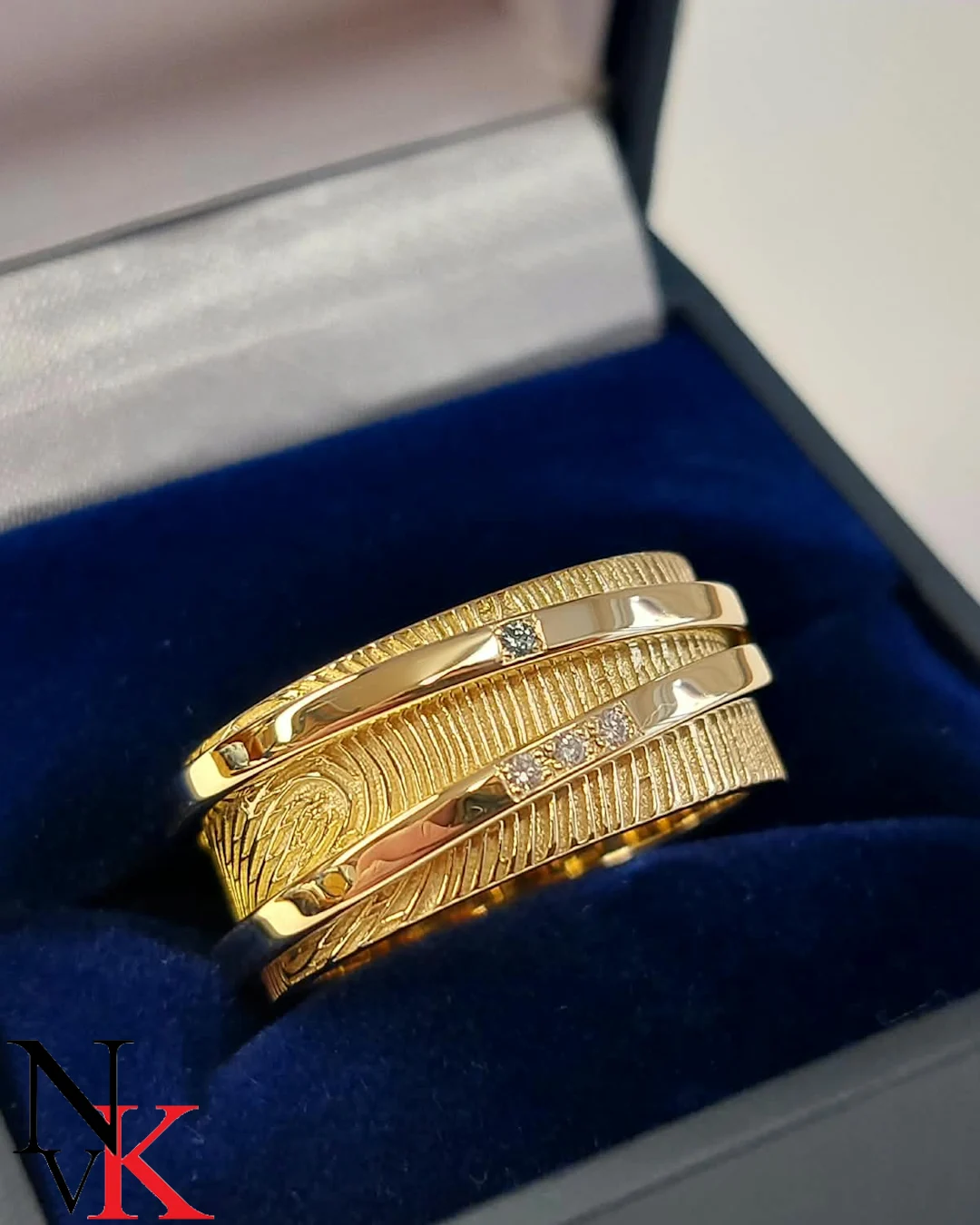 NvK Goudsmederij gouden ring met vingerafdruk en diamant